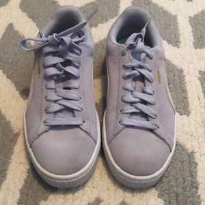Lilac Pumas